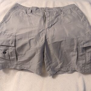 Quicksilver Gray Cargo Shorts Men's Size 31